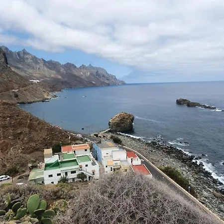 La Casa De Fefa Y Juanito * Santa Cruz de Tenerife